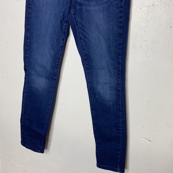 Universal Thread High Rise Skinny Jeans - Picture 3 of 10